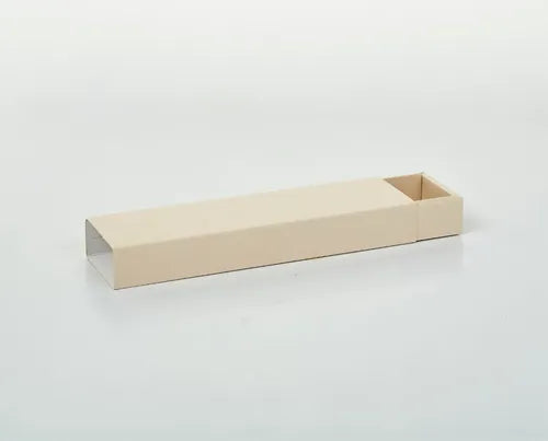 cod: 3788 (65u) CAJA FOSFORERA ALARGADA 18 BOMBONES 26,5,4 U 066 - medida: 26x6.5x3.4