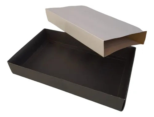 cod: 243 (10u) CAJA 30X17.5X5 REGALO BLANCO CARTON Base y Funda 30X17.5X5 (10U) COD: 243 - medida: 212x212x212