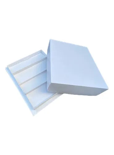 cod: 3648 (10u) CAJA BLANCA PARA MASAS SALADITOS 4 DIV   10 - medida: 25x20x10