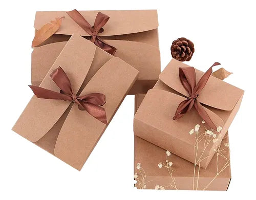 cod: 570 (1u) CAJA REGALO  CARTON  AUT 12x12x5 - medida: 12x12x5