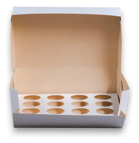 cod: 3792 (25u) CAJA 12 MINICUPCAKES CON CA SHOT  U - medida: 26x18x5.4