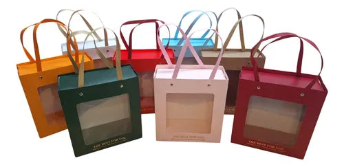 cod: 565 (1u) CAJA REGALO  CARTON  AUT 18x18x9 - medida: 18x18x9